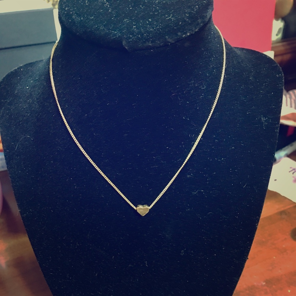 Choker necklace